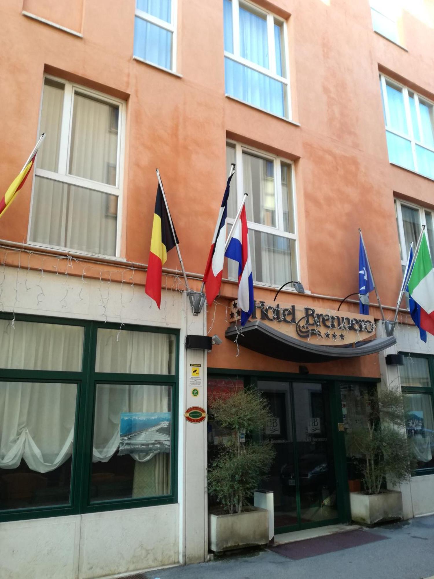Hotel Brennero 바사노델그라파 외부 사진